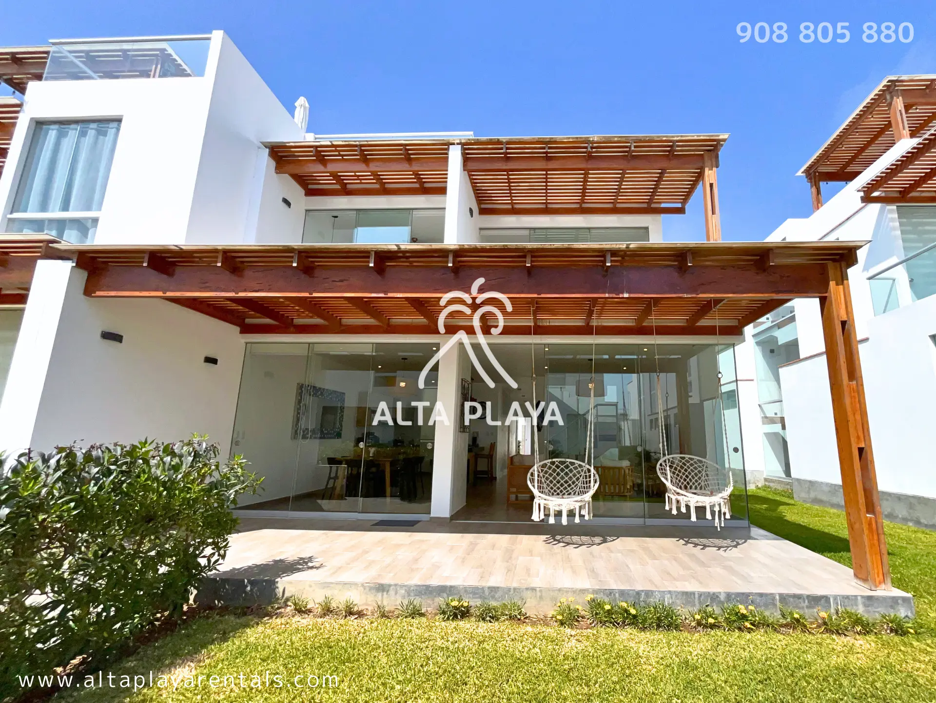 terraza con vista al mar (2)