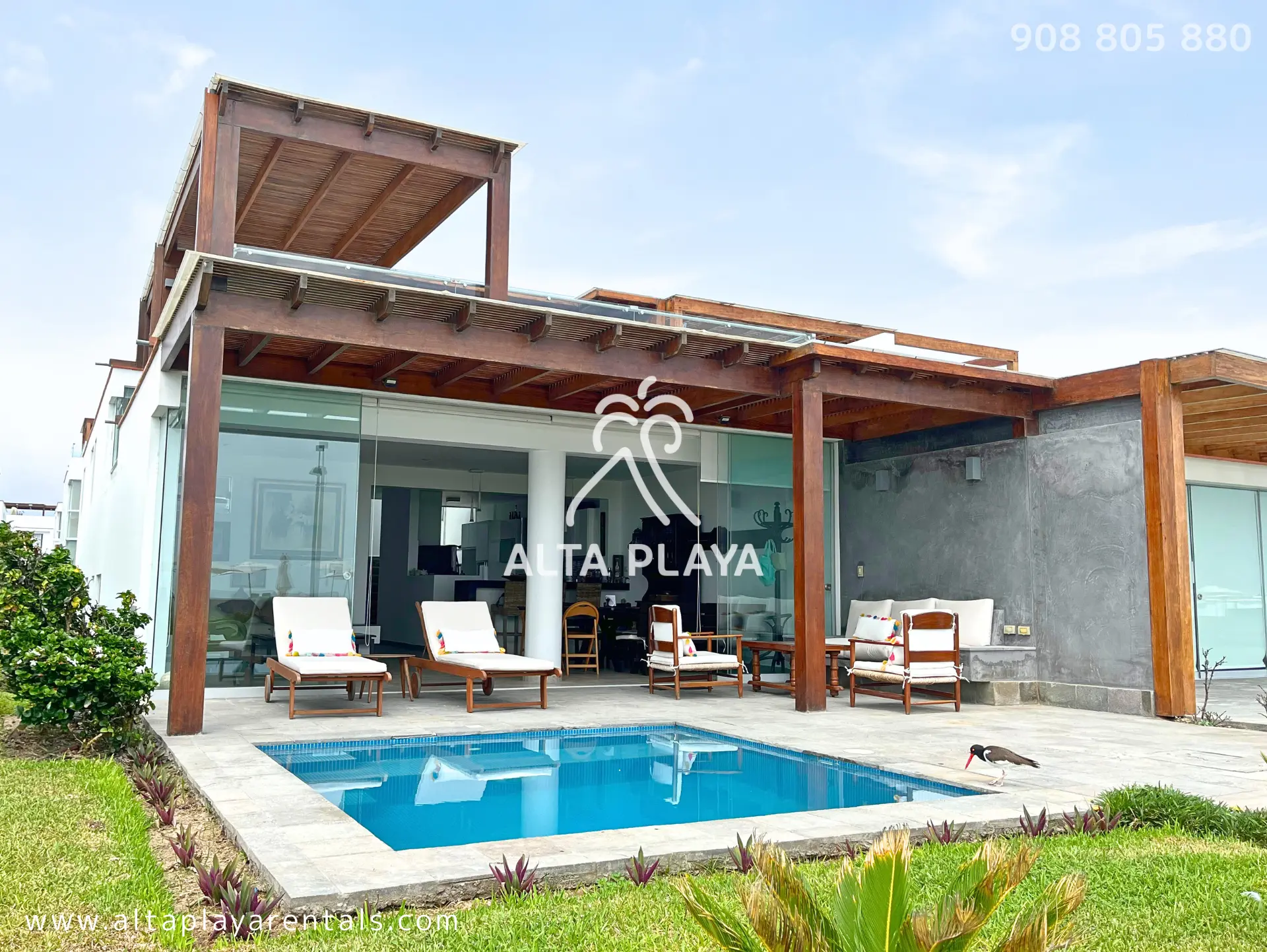 terraza con vista al mar (1)